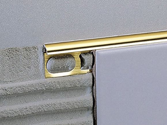 Bilde av HJØRNELIST AVRUNDET RB/6 ALUMINIUM GULL POLERT 6MMX270CM, PROFILPAS