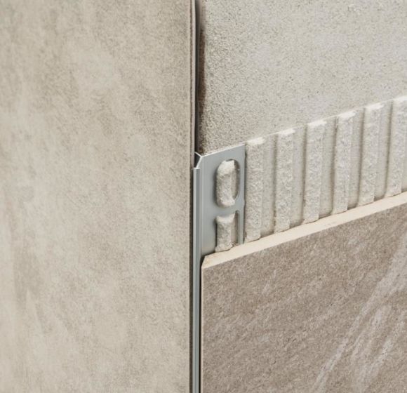 Bilde av AVSLUTNINGSLIST 45° JOLLY IPV/11 COLOR COATED WHITE ST 11MMX270CM, PROFILPAS