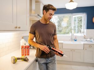 Bilde av Fix-A-Floor injeksjonslim 300ml