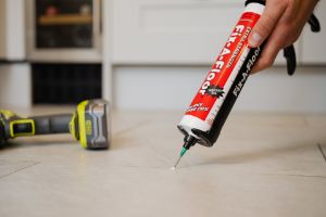 Bilde av Fix-A-Floor injeksjonspiss og diamantbor